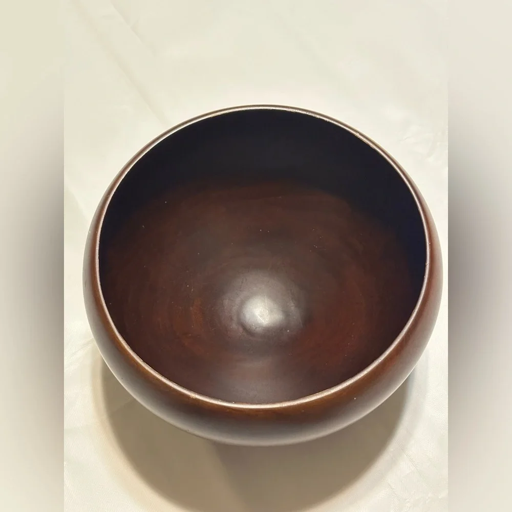 CRATE & BARREL VINTAGE LARGE SOLID WOODEN CHESTNUT BWL MANGO WD
